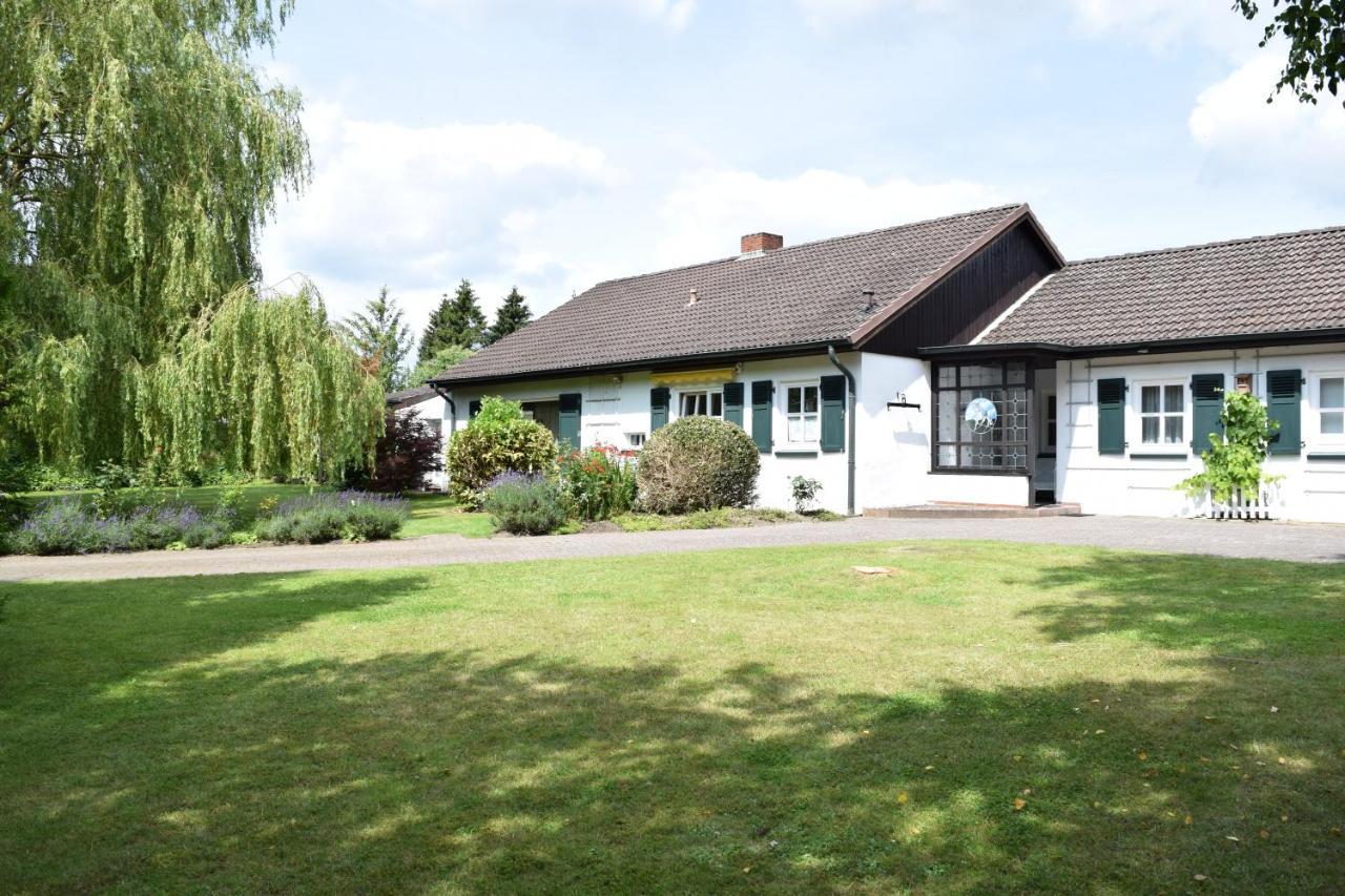 Landhaus Hideaway Mit Aussenpool, Sauna Und Kamin Bosau Εξωτερικό φωτογραφία