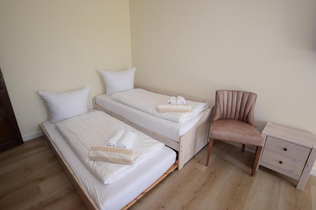 Landhaus Hideaway Mit Aussenpool, Sauna Und Kamin Bosau Εξωτερικό φωτογραφία