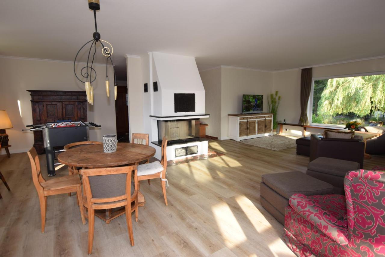 Landhaus Hideaway Mit Aussenpool, Sauna Und Kamin Bosau Εξωτερικό φωτογραφία
