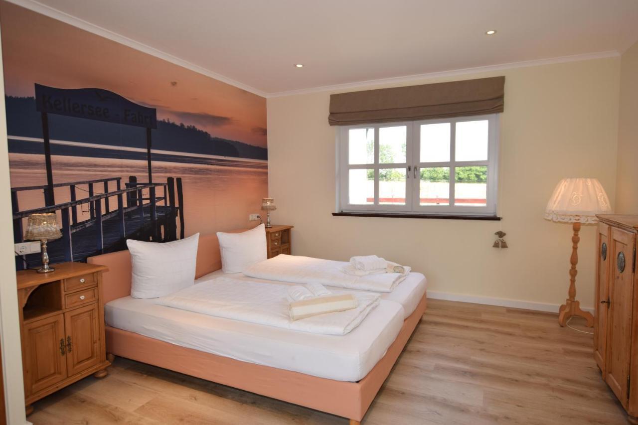 Landhaus Hideaway Mit Aussenpool, Sauna Und Kamin Bosau Εξωτερικό φωτογραφία